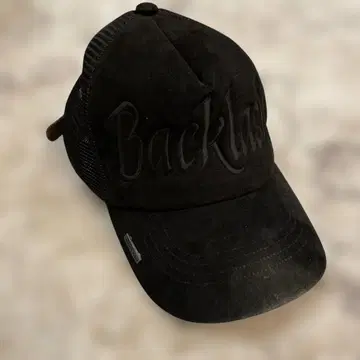 Backlash 블랙 스웨이드 캡
