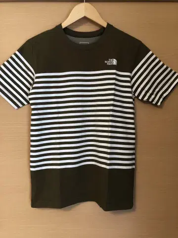 THE NORTH FACE 스트라이프 반팔 티셔츠