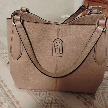 Furla 베이지 가죽 숄더백