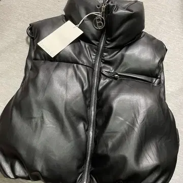 Bershka 버쉬카 다운 베스트