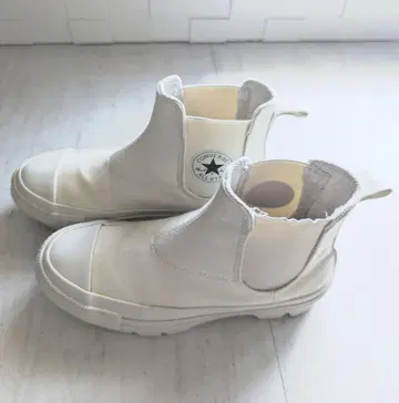 CONVERSE 새상품급 사이드고어 스니커즈 화이트 23cm