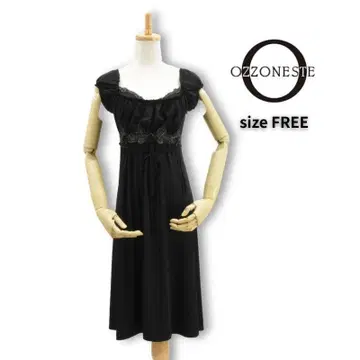 미사용품 OZZ ONESTE 프릴 절개 원피스 블랙 프리 사이즈