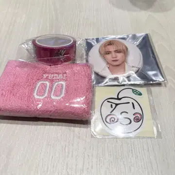 INI 사노 유다이 캡슐 토이 캔 배지