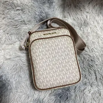 MICHAEL KORS MK 로고 숄더백