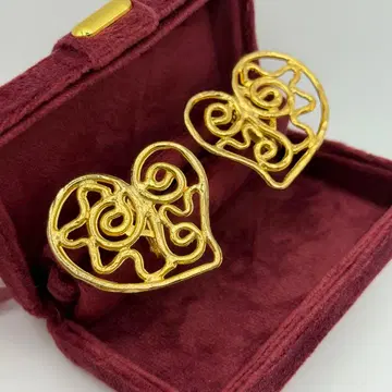 하트 모양 골드톤 필리그리 귀찌