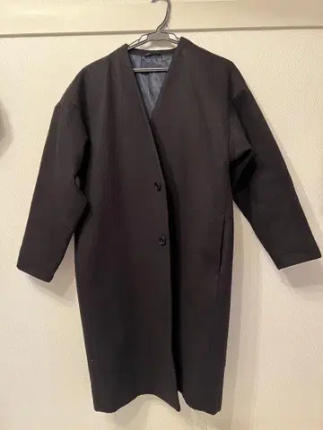 블랙 체스터 코트 울 계열