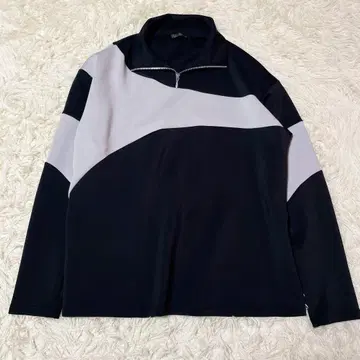 [ 새상품급 ] 토네이도 마트 하프 지퍼 바이컬러 티셔츠 L 사이즈