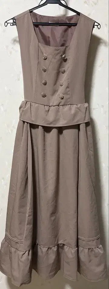 W 단추 페플럼 도킹 오버롤 스커트