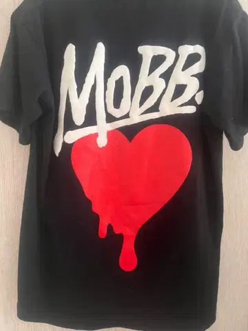 MOBB. 블랙 T셔츠 S사이즈