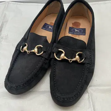 KEN COLLECTION 블랙 스웨이드 로퍼