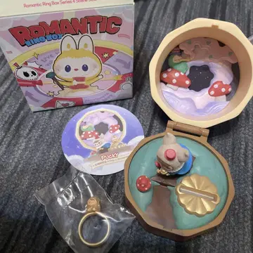 Romantic Ring Box Series Pucky 피규어