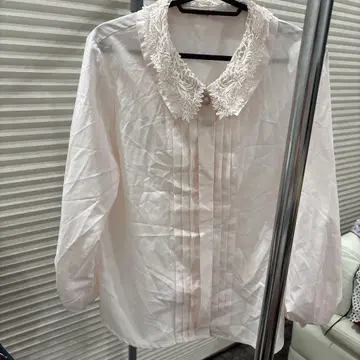핑크 레이스 달린 옷깃 긴팔 블라우스 S