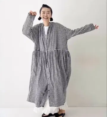 네스트로브 깅엄 체크 절개 개더 원피스