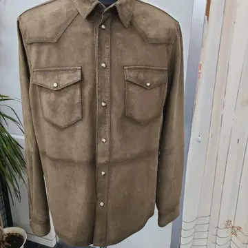 브라운 스웨이드 긴팔 셔츠