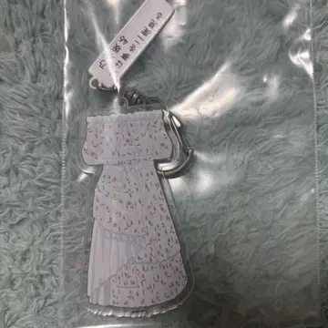 사람은 꿈을 2번 꾼다 노기자카46 의상 키링
