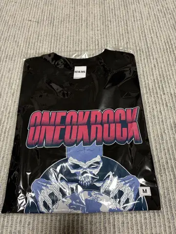 ONE OK ROCK JAPAN TOUR 2025 M 사이즈