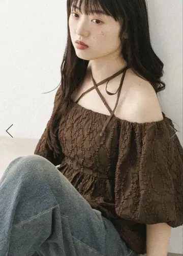 Heather 헤더 멀티 WAY 자카드 블라우스 오프숄더 브라운 가을
