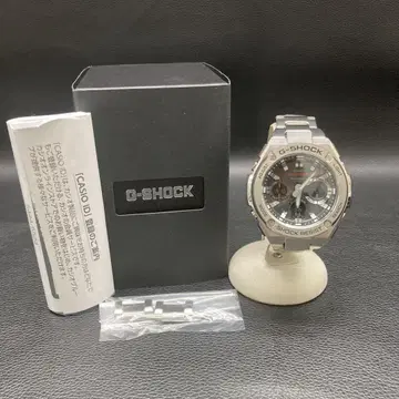 새상품급 카시오 G-SHOCK GST-W110 손목시계