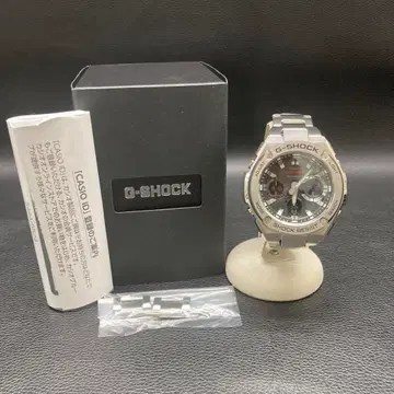 새상품급 카시오 G-SHOCK GST-W110 손목시계