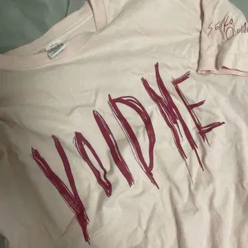 오오모리 야스코 VOID 티셔츠 핑크