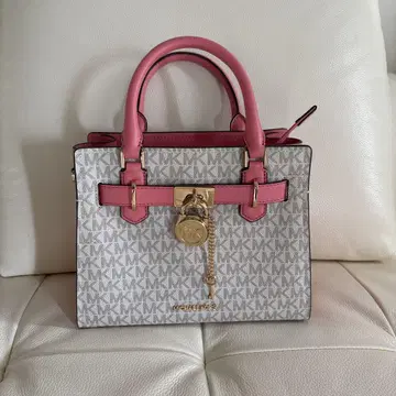 Michael Kors 로고 프린트 핸드백