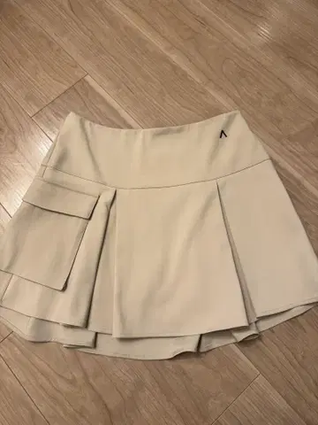 andmary Nina 플레어 미니 스커트