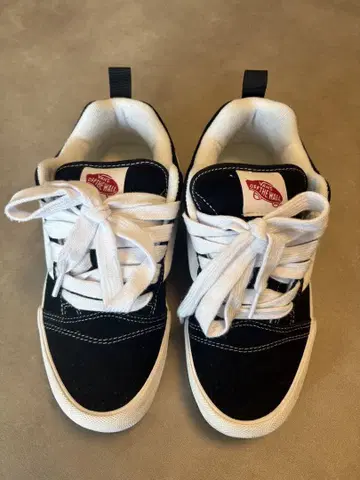 Vans 뉴스쿨 스니커즈