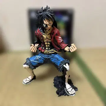 원피스 루피 액션 피규어