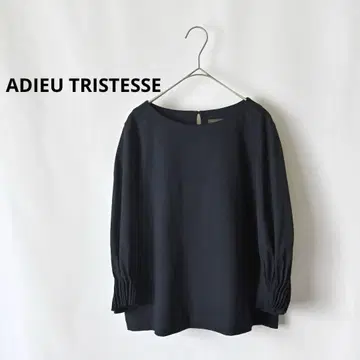 ADIEU TRISTESSE 아두이트리스테스 소매 턱 티셔츠