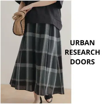 URBAN RESEARCH DOORS 빅 체크 턱 스커트