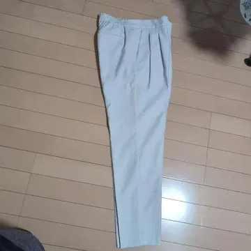 라이트 그레이 슬랙스 38 사이즈