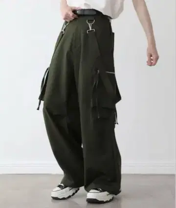 LILL 루즈 실루엣 하이웨스트 서스펜더 Z 데님 카고 팬츠