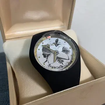 Da-iCE icewatch 팬클럽 한정판 손목시계