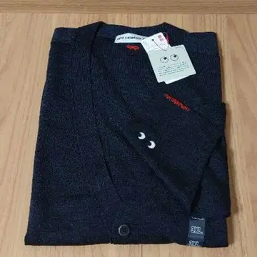 새상품 3XL 유니클로 안야 힌드마치 V넥 가디건 다크 그레이