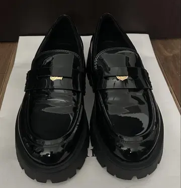 ZARA 트랙 밑창 로퍼