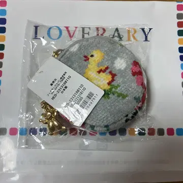 페이러 하이 도트 참 파우치