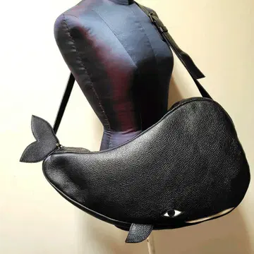 Archive 키쿠완샤 고래형 천연 가죽 가죽 숄더백 주름 가죽 고래