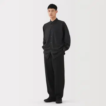 MUJILabo 유니폼 소재로 만든 이지 팬츠