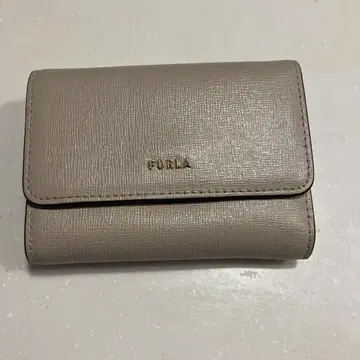 FURLA 3단 폴더형 지갑