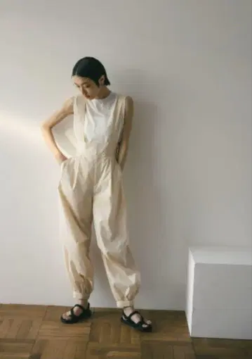 STYLEMIXER 서스펜더 벌룬 팬츠 화이트