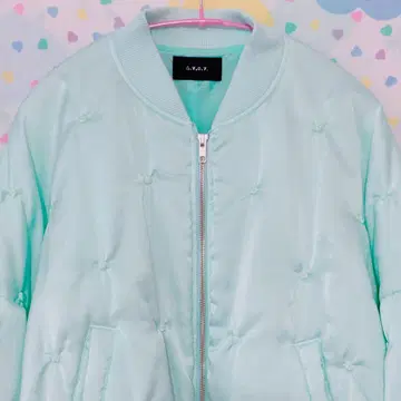 G.V.G.V. 새틴 퀼팅 블루종 민트 MA-1 spank