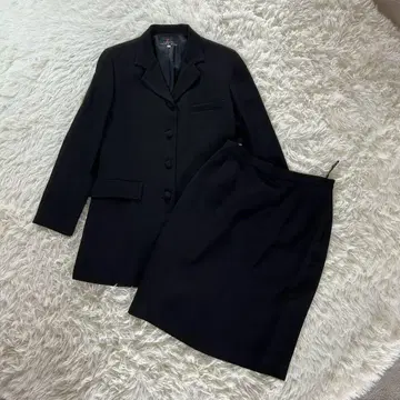 YOSHIE INABA 요시에 이나바 스커트 수트 블랙