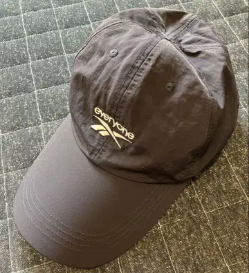 Reebok everyone 로고 캡 네이비