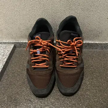 bott x Reebok 스니커즈 28.5