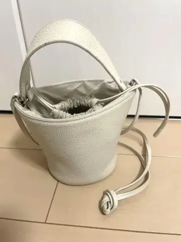 ayako bag Pottery Bag 에크루