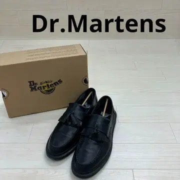 닥터마틴 ADRIAN MONO 태슬 로퍼 AW006