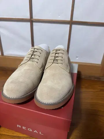 REGAL 베이지 스웨이드 드레스 신발 GORE-TEX