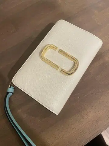 마크제이콥스 접이식 지갑