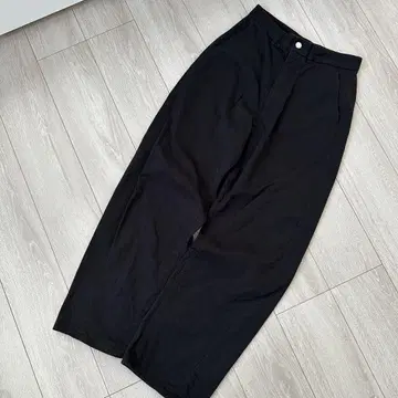 ORCIVAL 카츠라기 입체 재단 와이드 팬츠 BLACK 사이즈 1 M