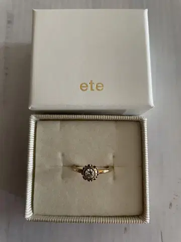 ete 지르코니아 다이아 플라워 반지 골드 코팅 실버 925